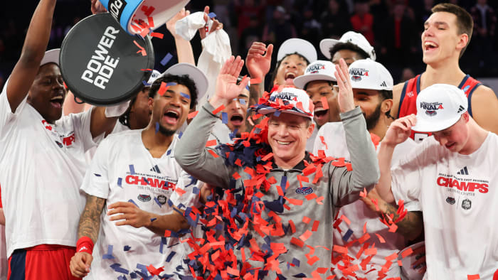 FAU players celebrate after making the Final Four
